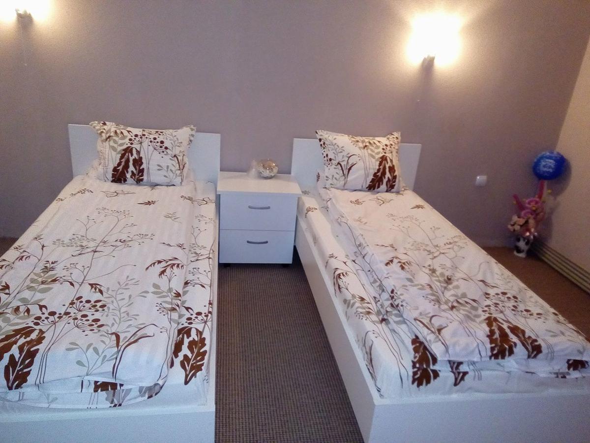 Bed and Breakfast Kafana "Kaj Zoki" Probistip Zewnętrze zdjęcie