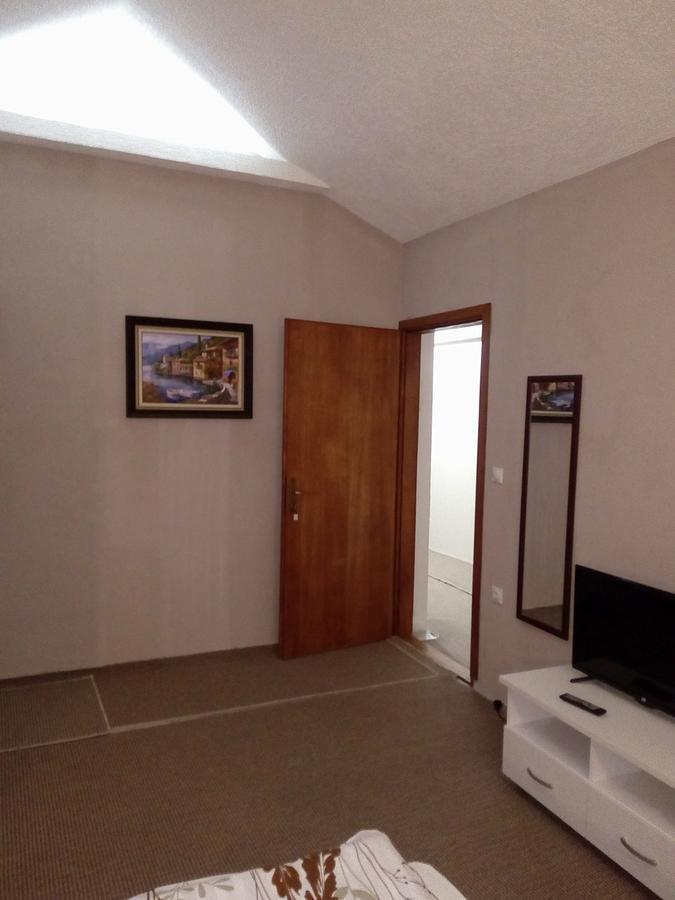 Bed and Breakfast Kafana "Kaj Zoki" Probistip Zewnętrze zdjęcie